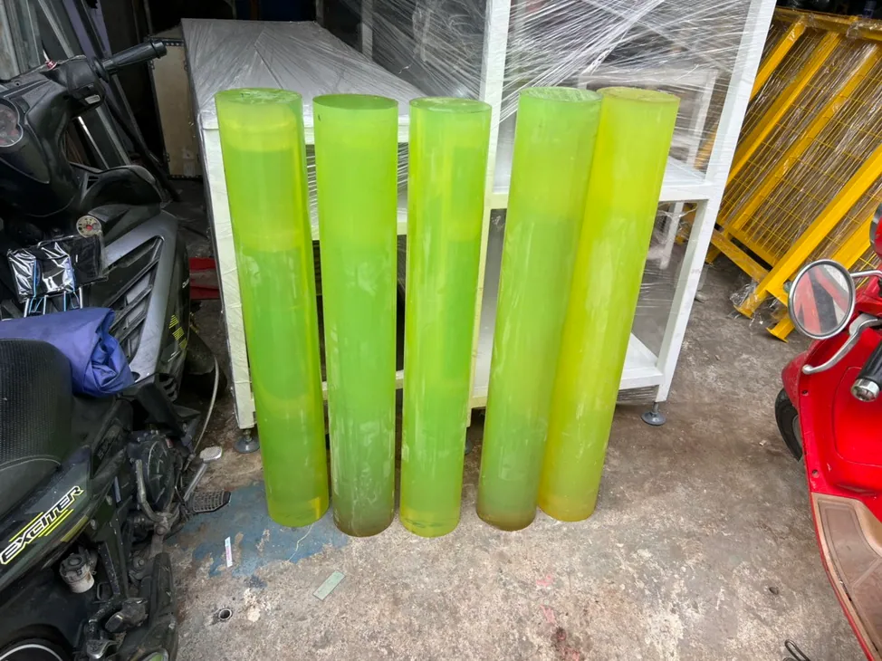 Cây nhựa PU tròn đặc 6 Cây nhựa PU tròn đặc 6