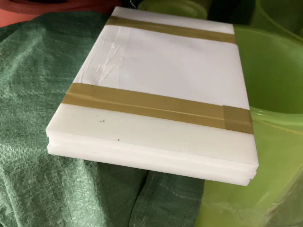 Gia công, cắt nhựa POM — ảnh thực tế Gia công, cắt nhựa POM — ảnh thực tế