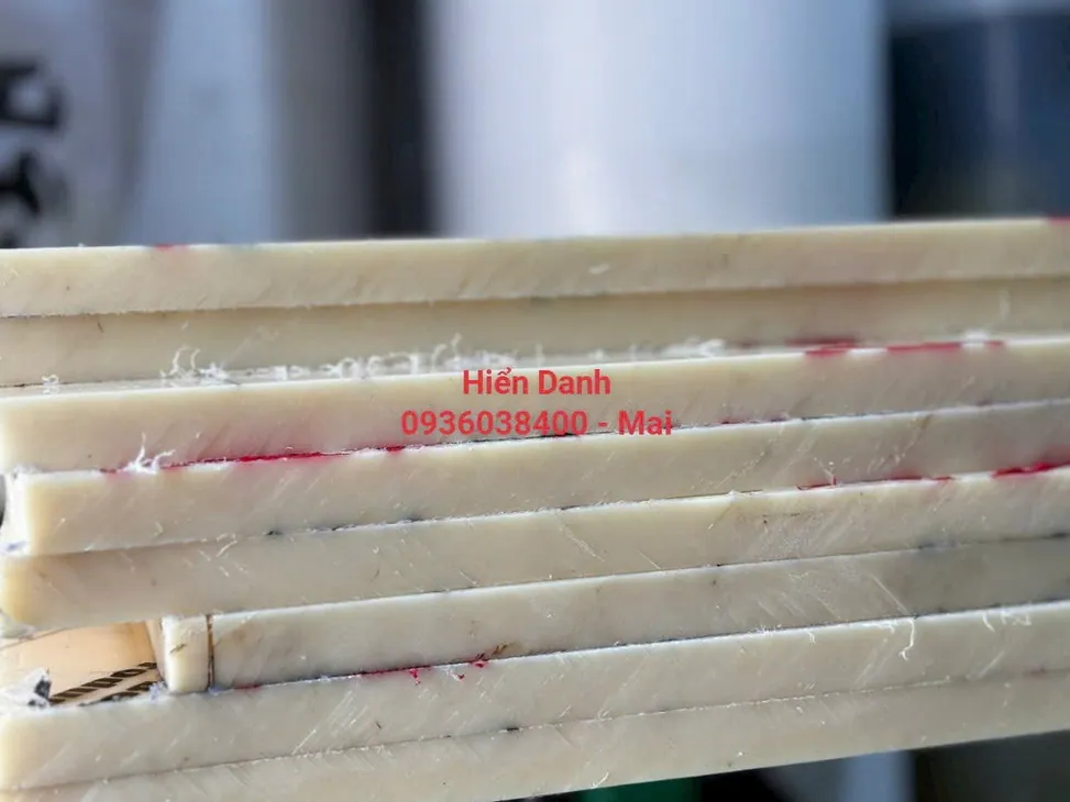 Tấm nhựa ABS dày 5 mm 2 Tấm nhựa ABS dày 5 mm 2