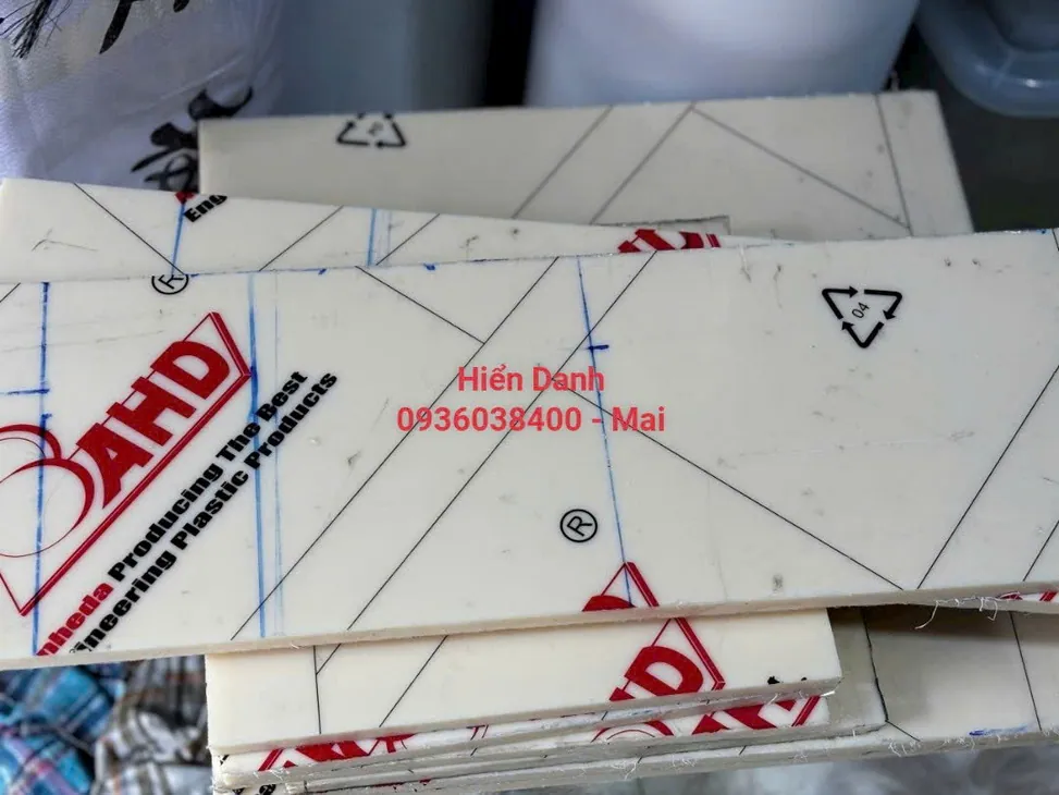 Tấm nhựa ABS dày 5 mm — ảnh thực tế Tấm nhựa ABS dày 5 mm — ảnh thực tế