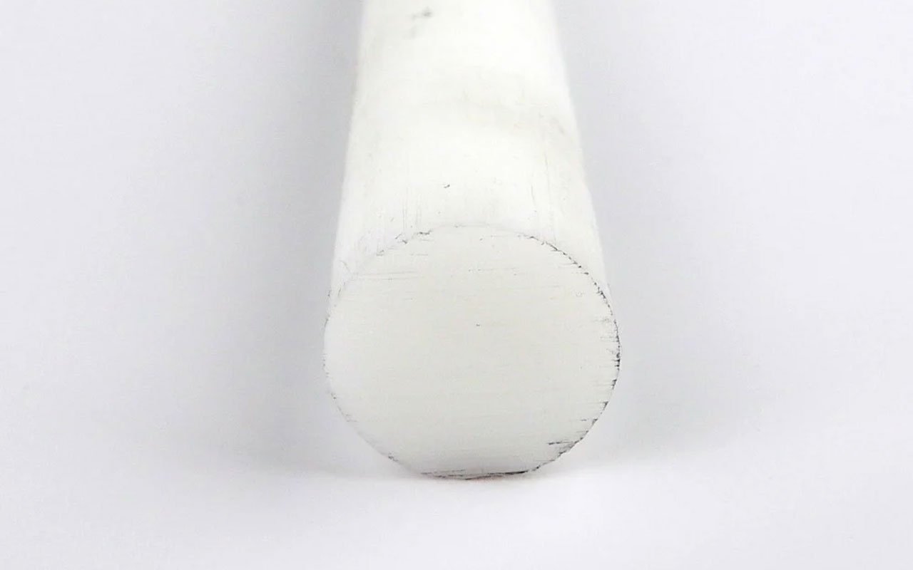 Cây nhựa PA tròn đặc màu trắng