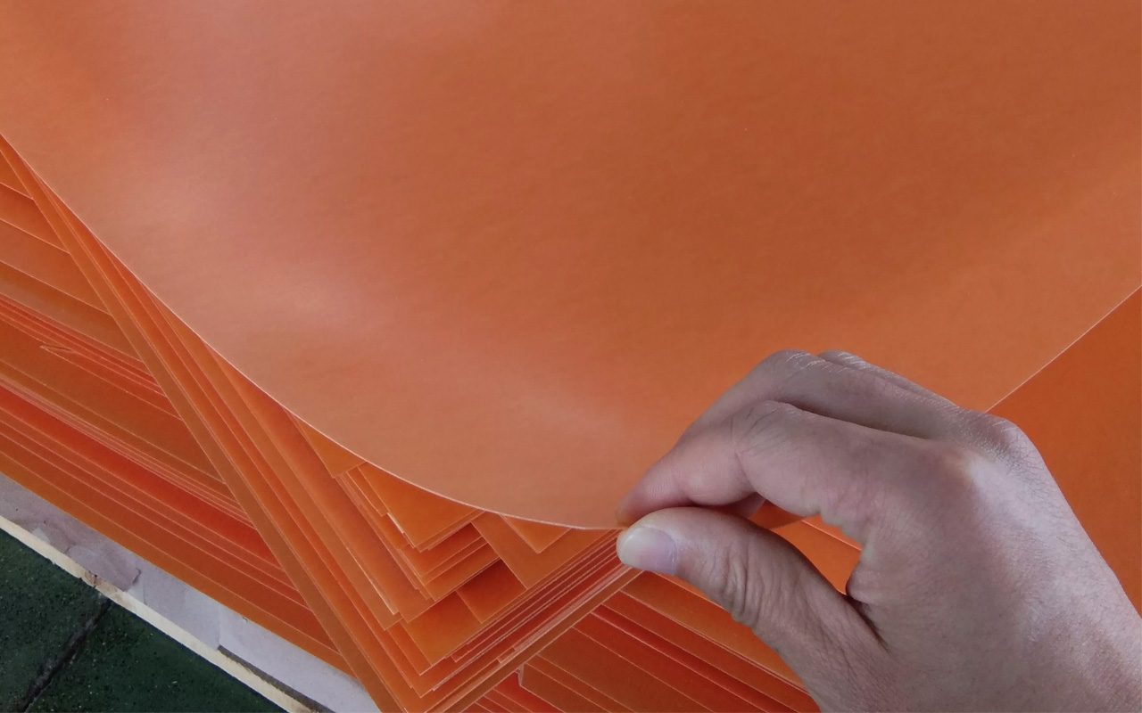 Nhựa phíp thanh màu cam dày 1mm