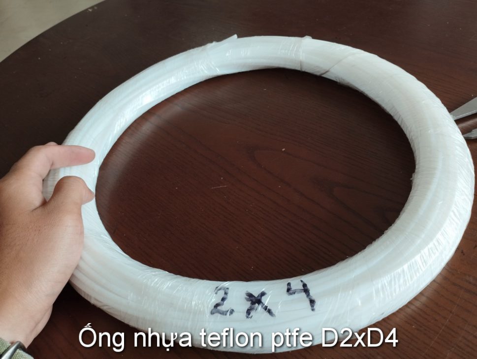 Day teflon ptfe D2xD4 dan khi nong