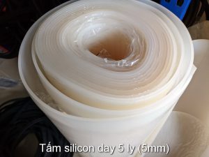 Tam silicon day 5 ly (5mm) chiu nhiet