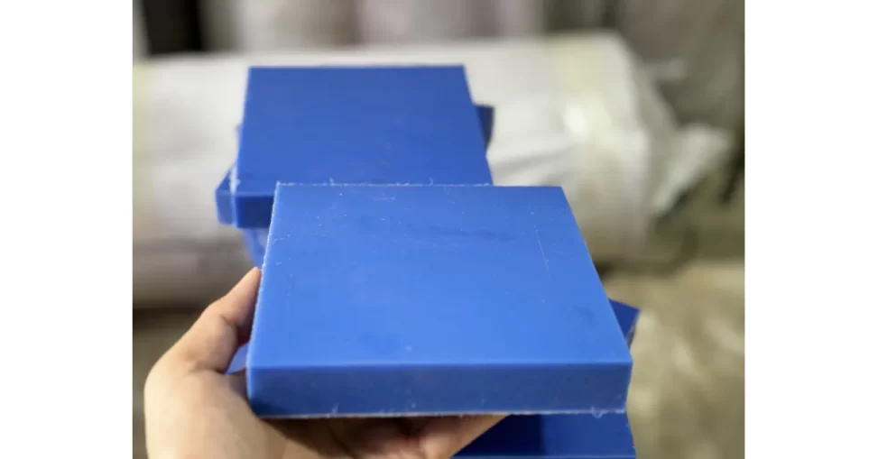 Tấm Nhựa POM: Quy Cách Dày 5-30mm